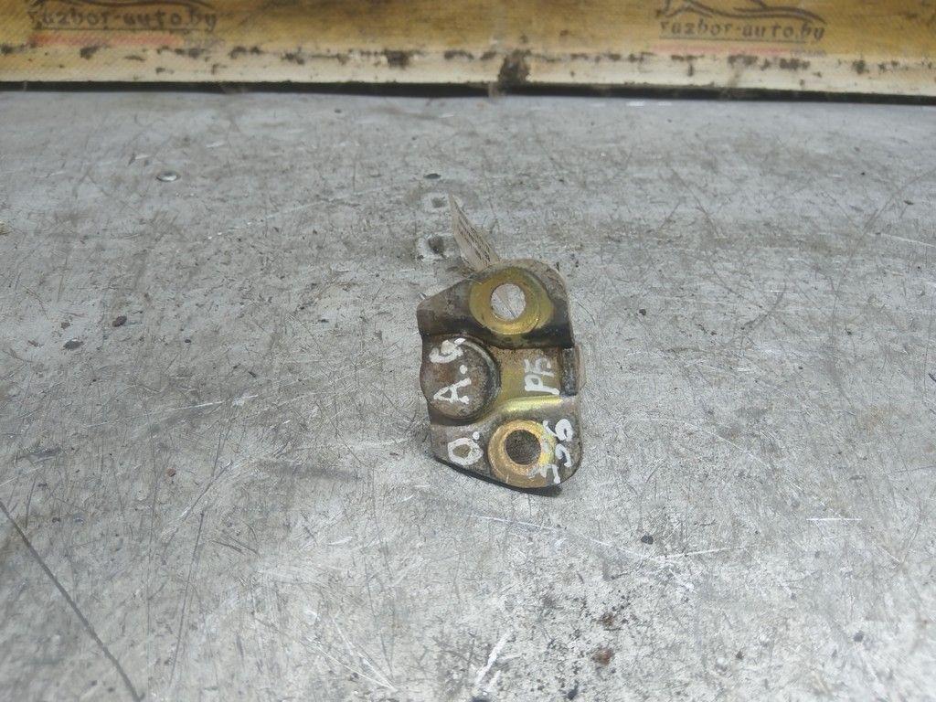 Ответная часть замка багажника Y3KWE9 Opel Astra - Фото 3