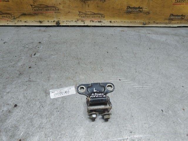 Петля крышки багажника RE34A0 Toyota Avensis купить в магазине запчастей бу