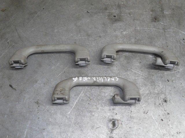 Ручка внутренняя потолочная YLFPRG Skoda Felicia - Фото 1