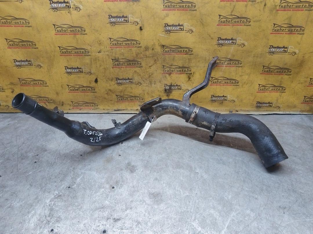 Патрубок интеркулера UZT7OM Toyota Corolla - Фото 1