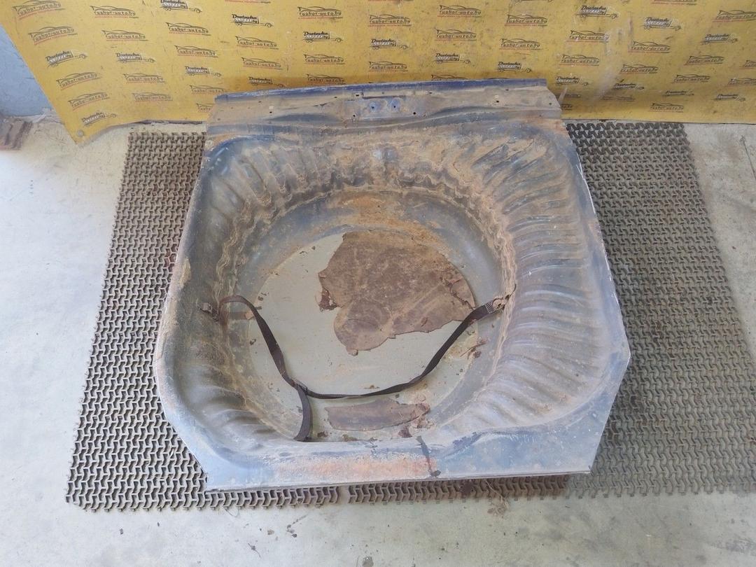 Ниша запасного колеса QYMF6J Peugeot 406