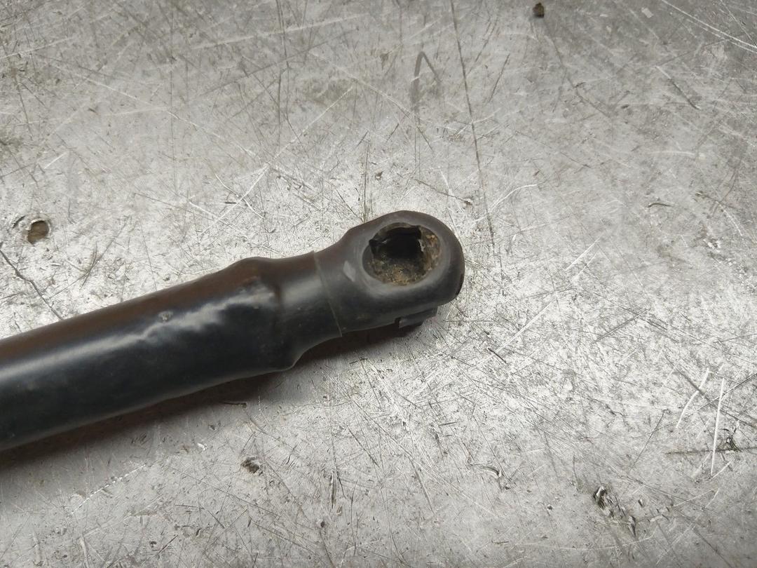 Амортизатор крышки багажника (3-5 двери) N0810U Citroen C3 купить