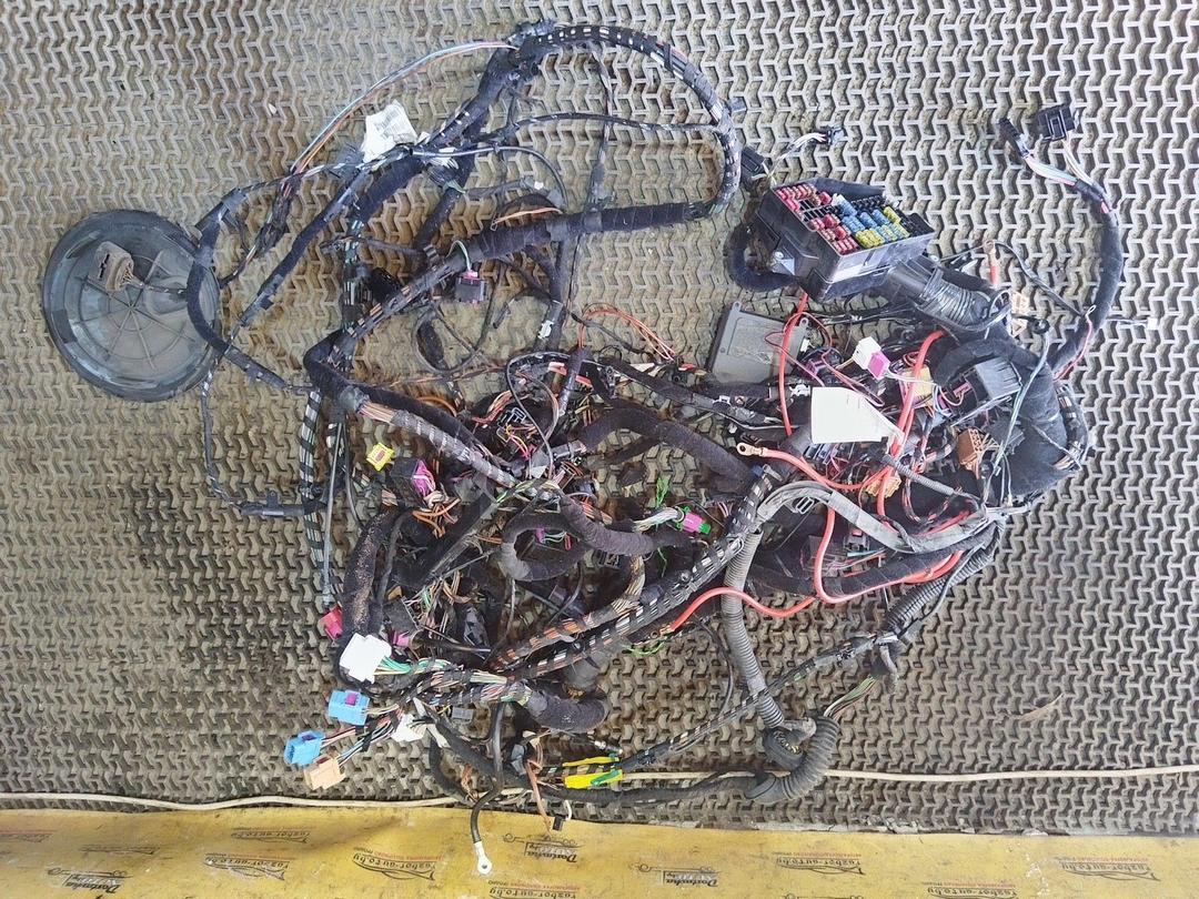 Проводка 8QAIWY Skoda Fabia купить на авторазборке