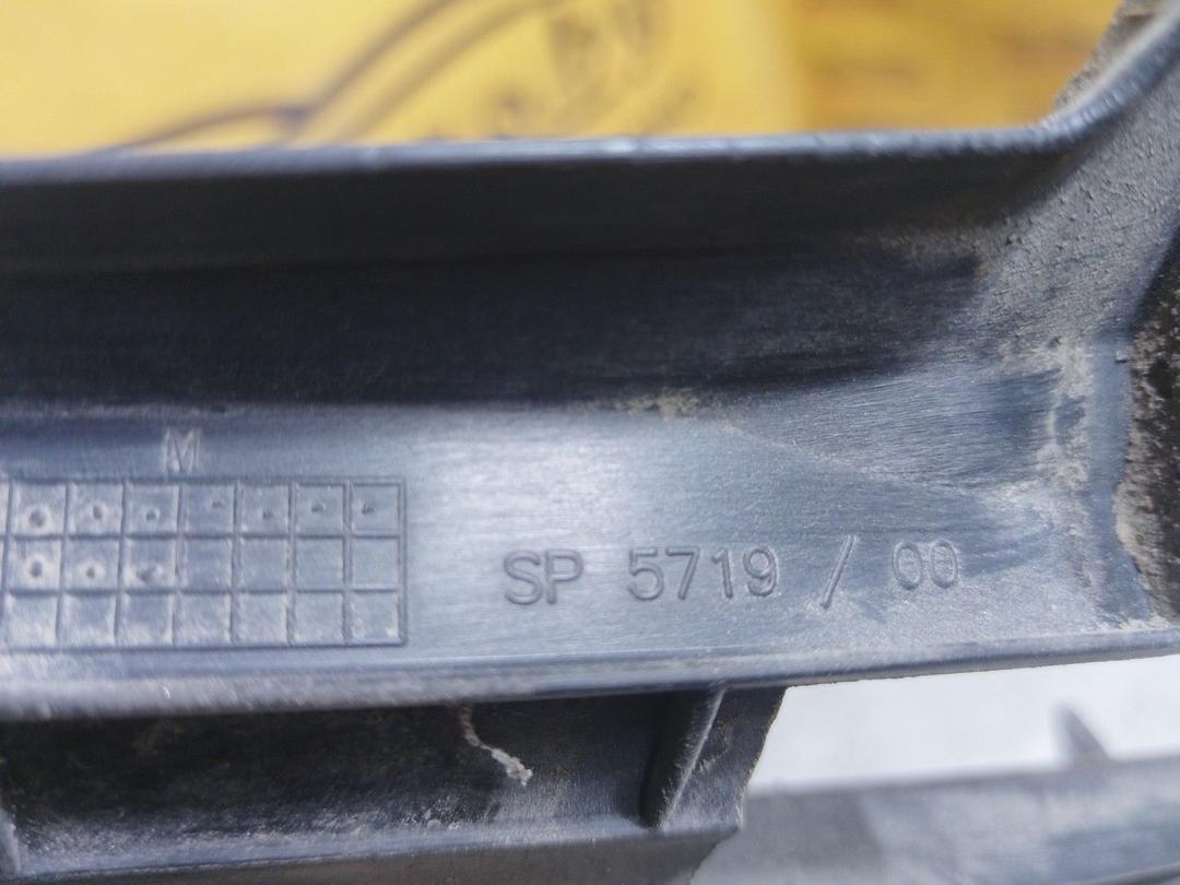 Кронштейн крепления бампера заднего 0ZOQM0 Ford Mondeo купить в магазине запчастей бу