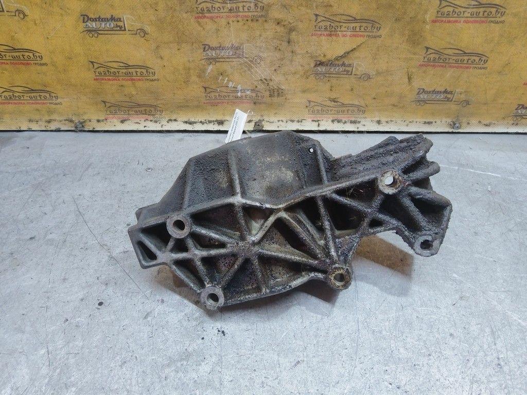 Кронштейн генератора P8JY2L Renault Espace - Фото 2