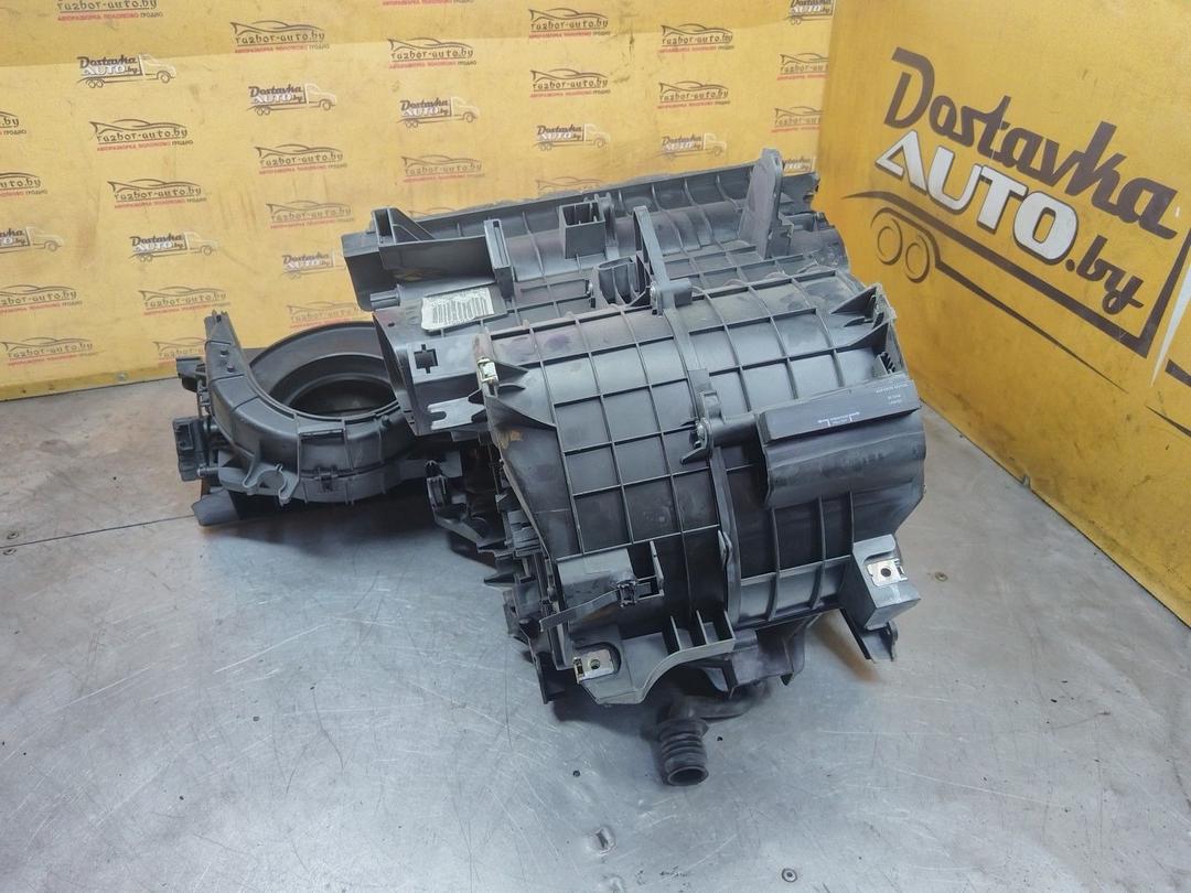 Корпус отопителя (печки) ZIQNR6 Renault Scenic