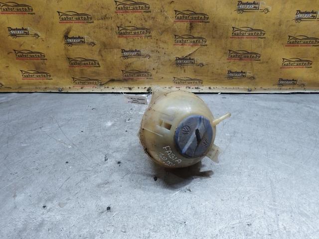 Бачок расширительный MOQH2K Volkswagen Polo