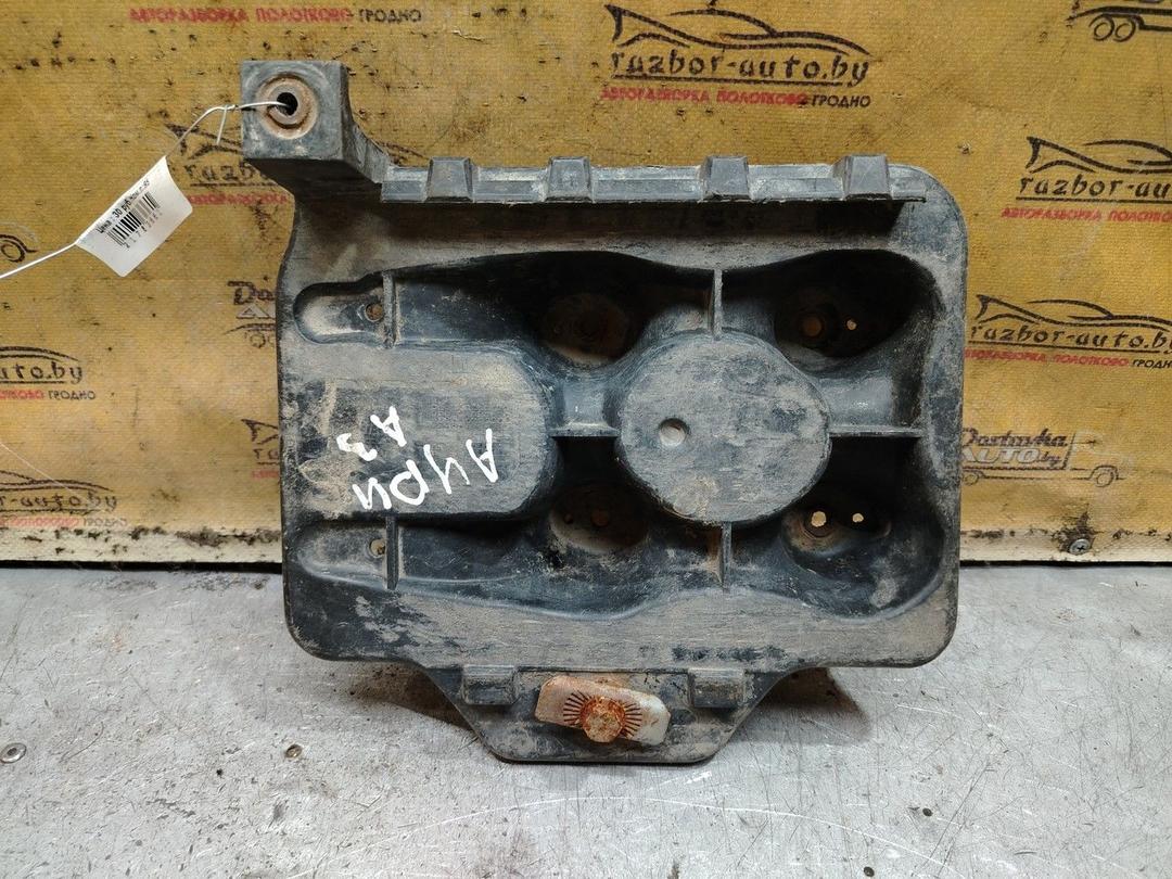 Полка аккумулятора 2B658C Audi A3 - Фото 1