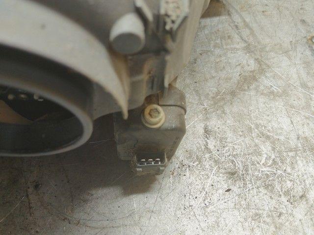 Фара левая 2QOVW2 Toyota Yaris купить с доставкой