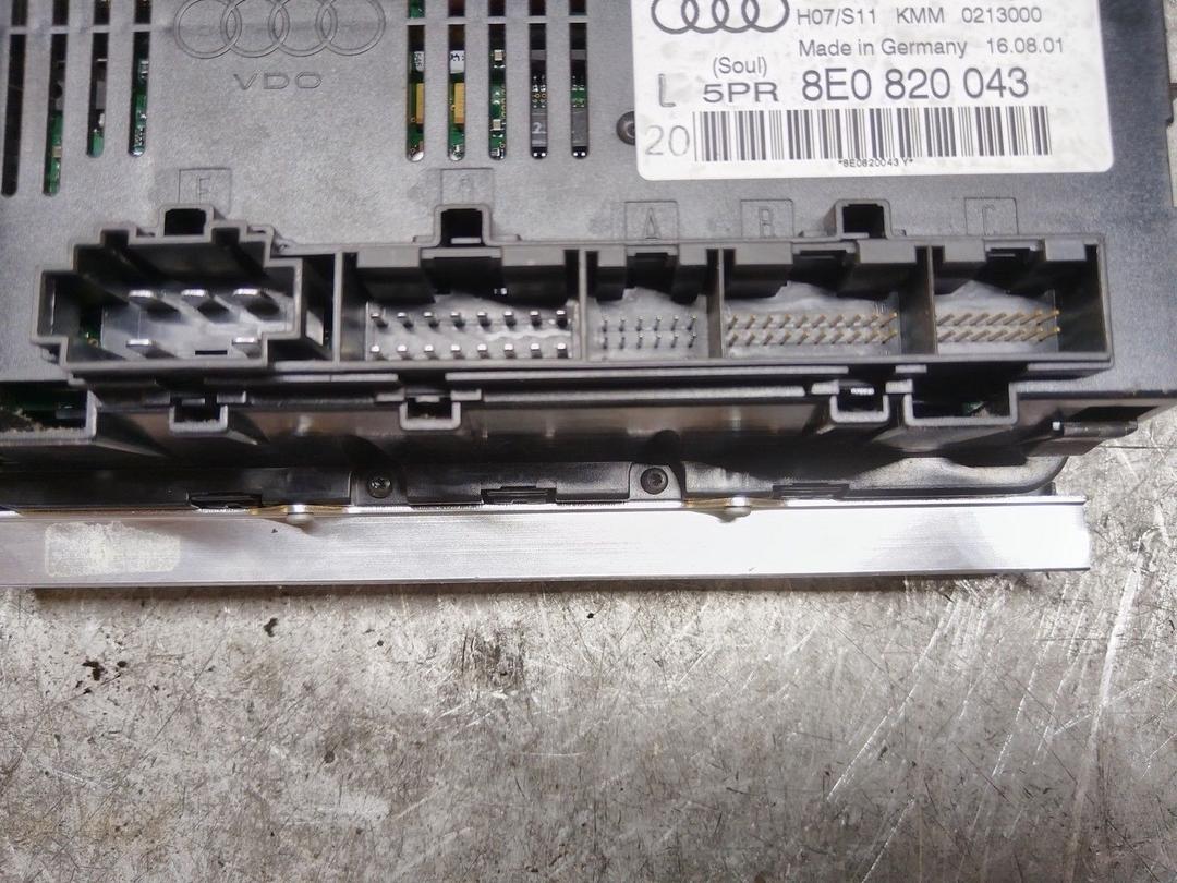 Блок комфорта RCVD2Y Audi A4 купить с доставкой