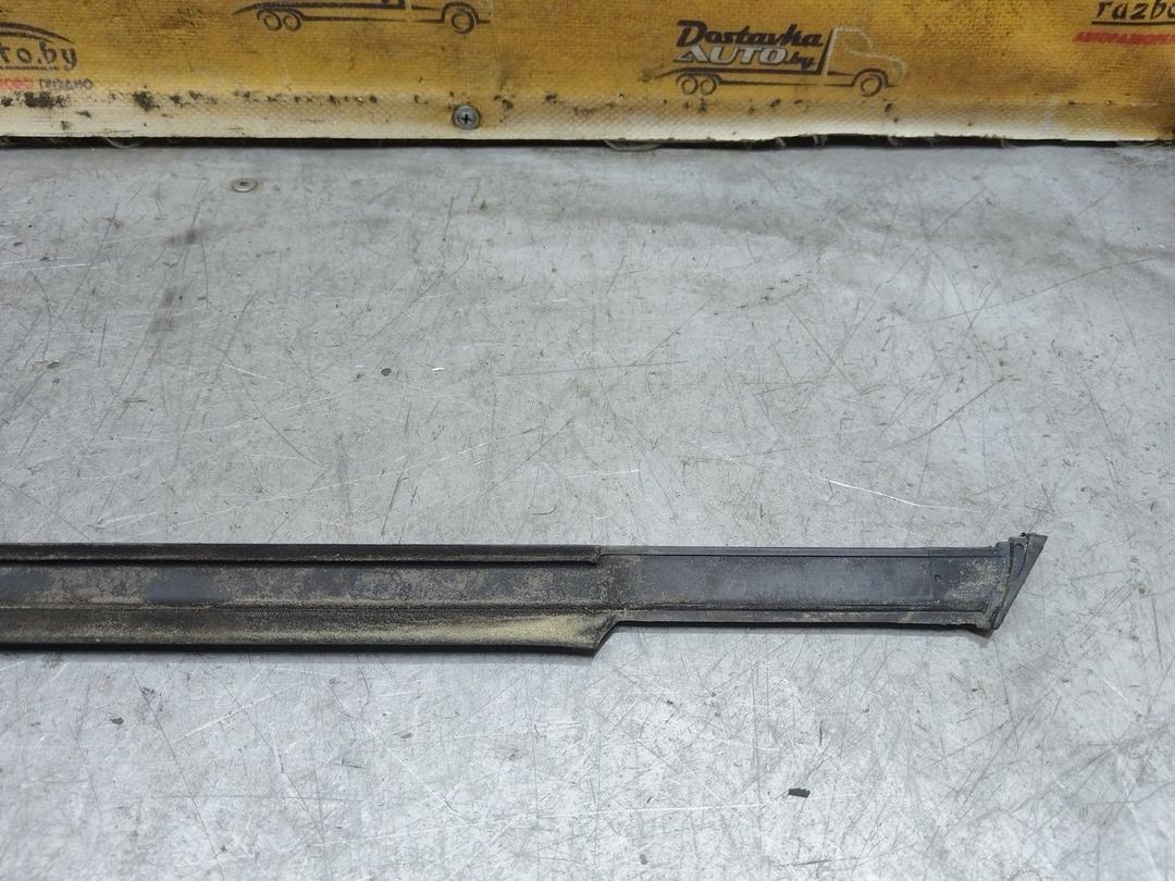 Молдинг стекла двери передней правой наружный UP4VC7 Renault Espace купить с доставкой