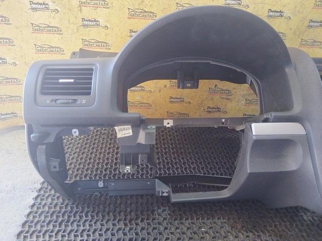 Панель передняя салона (торпедо) 86FJNI Volkswagen Jetta - Фото 2