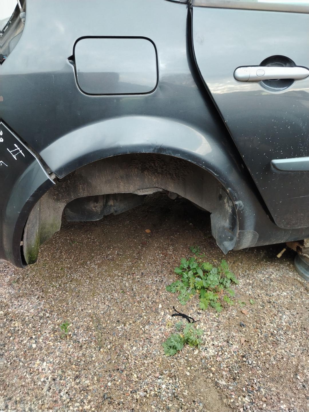 Лючок топливного бака QJRD6Y Renault Scenic