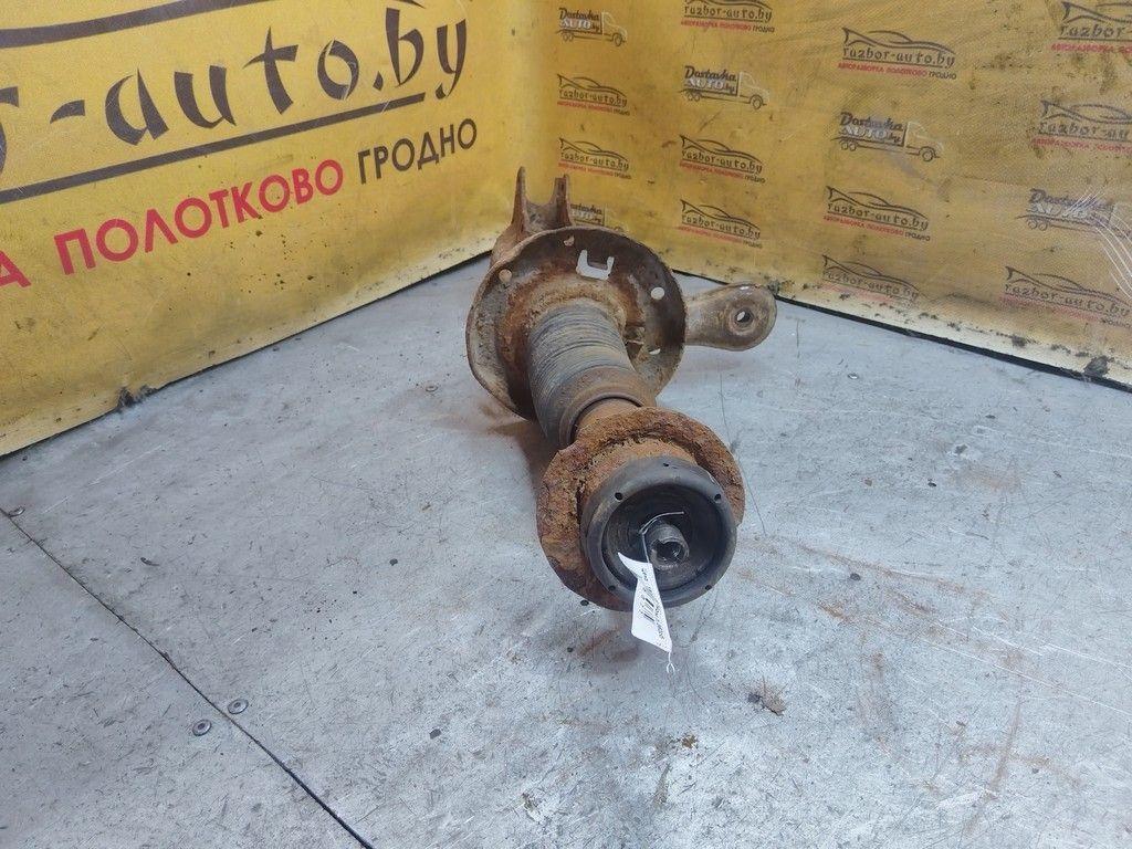 Амортизатор передний левый J5J324 Audi 80 - Фото 3