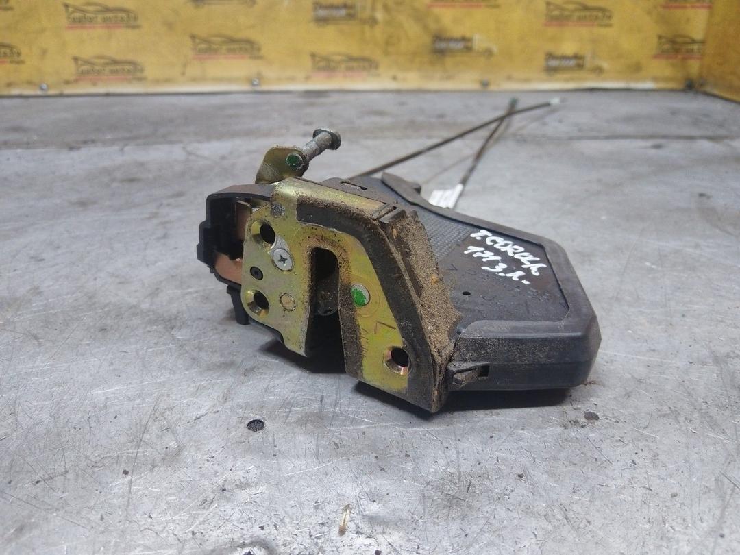 Замок двери задней левой 8JY7M0 Toyota Corolla - Фото 1