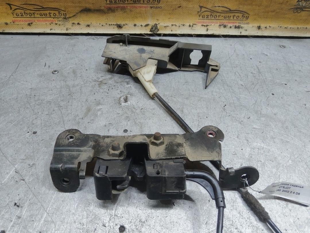 Замок спинки сиденья QTSJD7 Volvo S60 купить в магазине запчастей бу