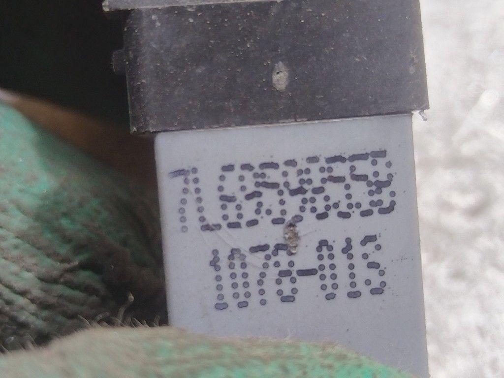 Кнопка стеклоподъемника заднего правого 6YV8SA Volkswagen Jetta - Фото 5