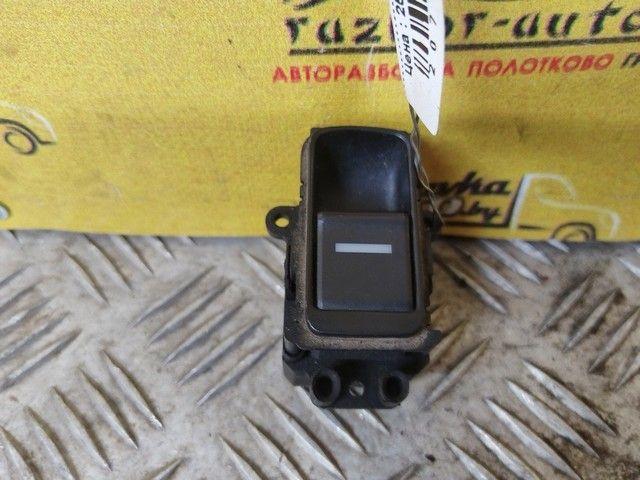 Кнопка стеклоподъемника заднего правого HIH6DE Honda Accord