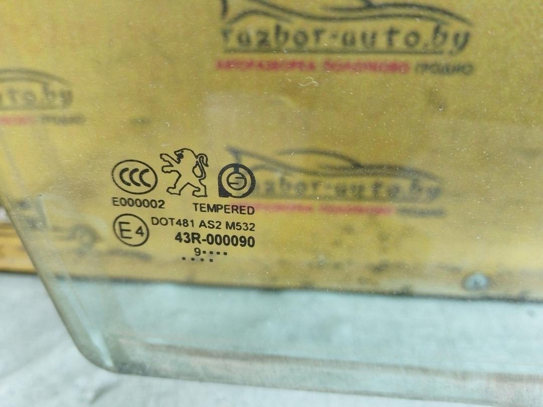 Стекло двери передней правой ZSW79N Peugeot 206 купить