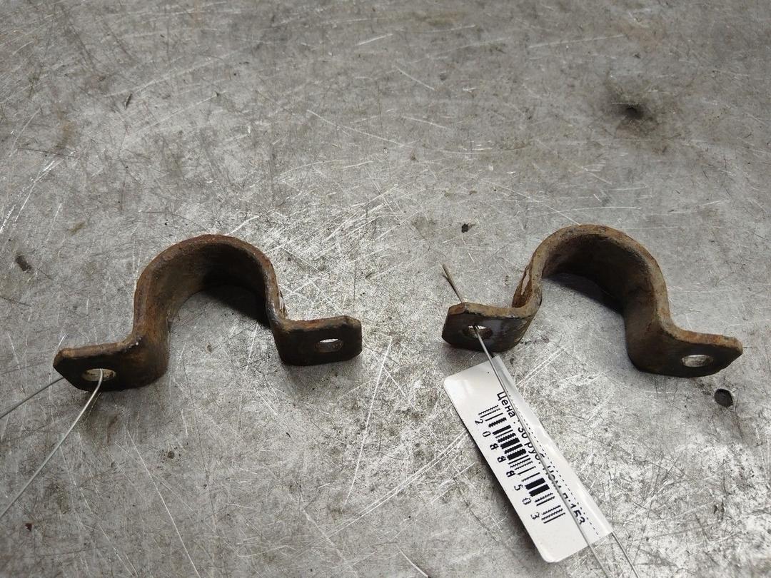 Крепление втулки стабилизатора B3CXMG Audi A6