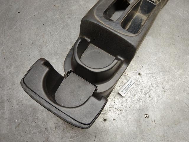 Консоль салона (кулисная часть) B1DTVW Mazda Premacy купить на авторазборке