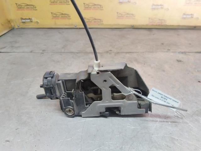 Замок двери передней правой 581EF6 Mercedes A W168