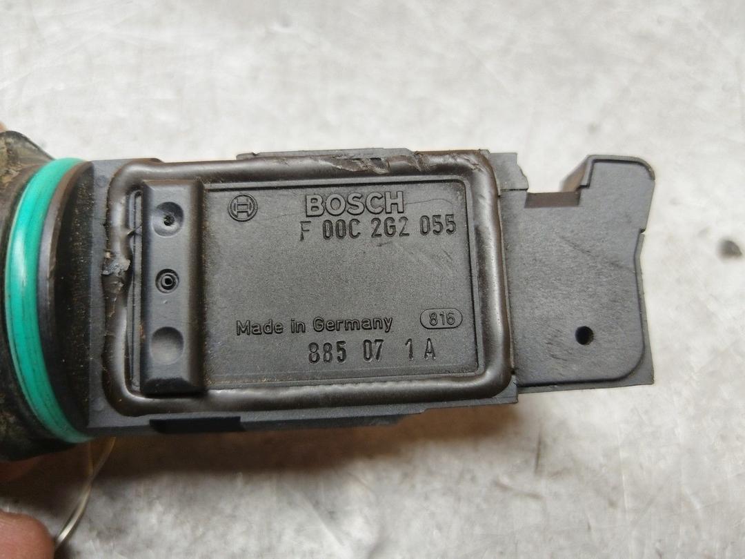 Расходомер воздуха 26UFX6 Volkswagen Caddy - Фото 4