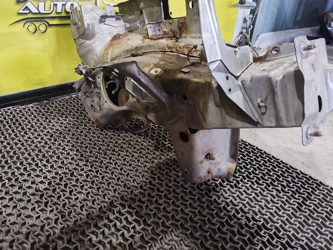 Передняя панель крепления облицовки (телевизор) UH68IB Opel Astra - Фото 14