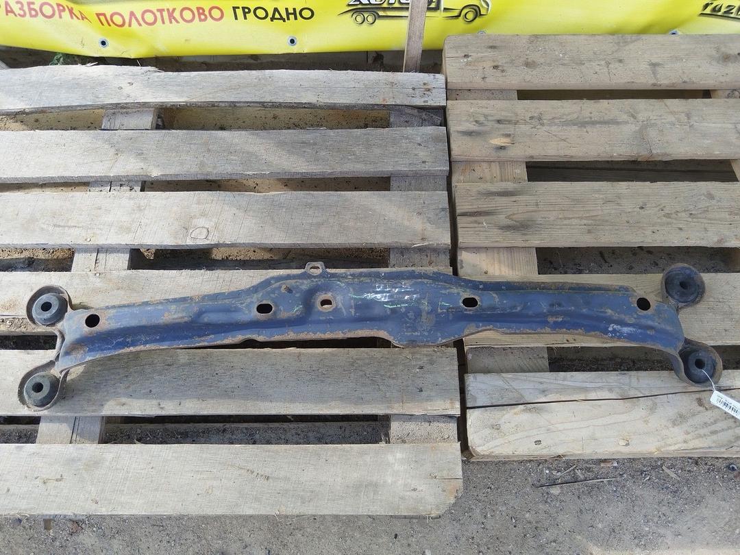 Балка под радиатор 9LQG49 Volkswagen Passat купить на авторазборке