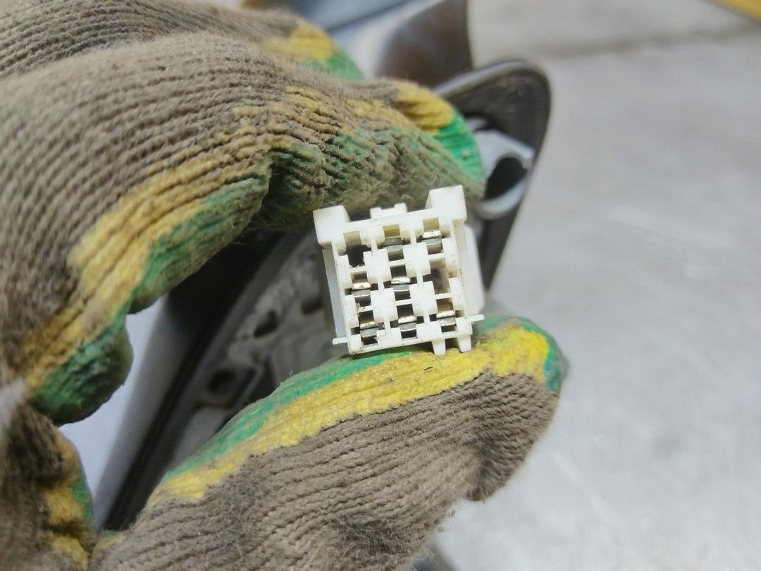 Зеркало наружное правое 668HD2 Citroen Xsara Picasso купить в магазине запчастей бу