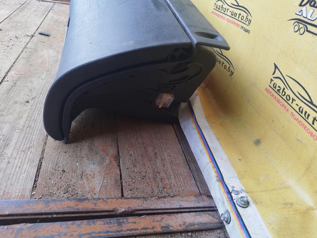 Бардачок YKF0JY Skoda Octavia купить с доставкой