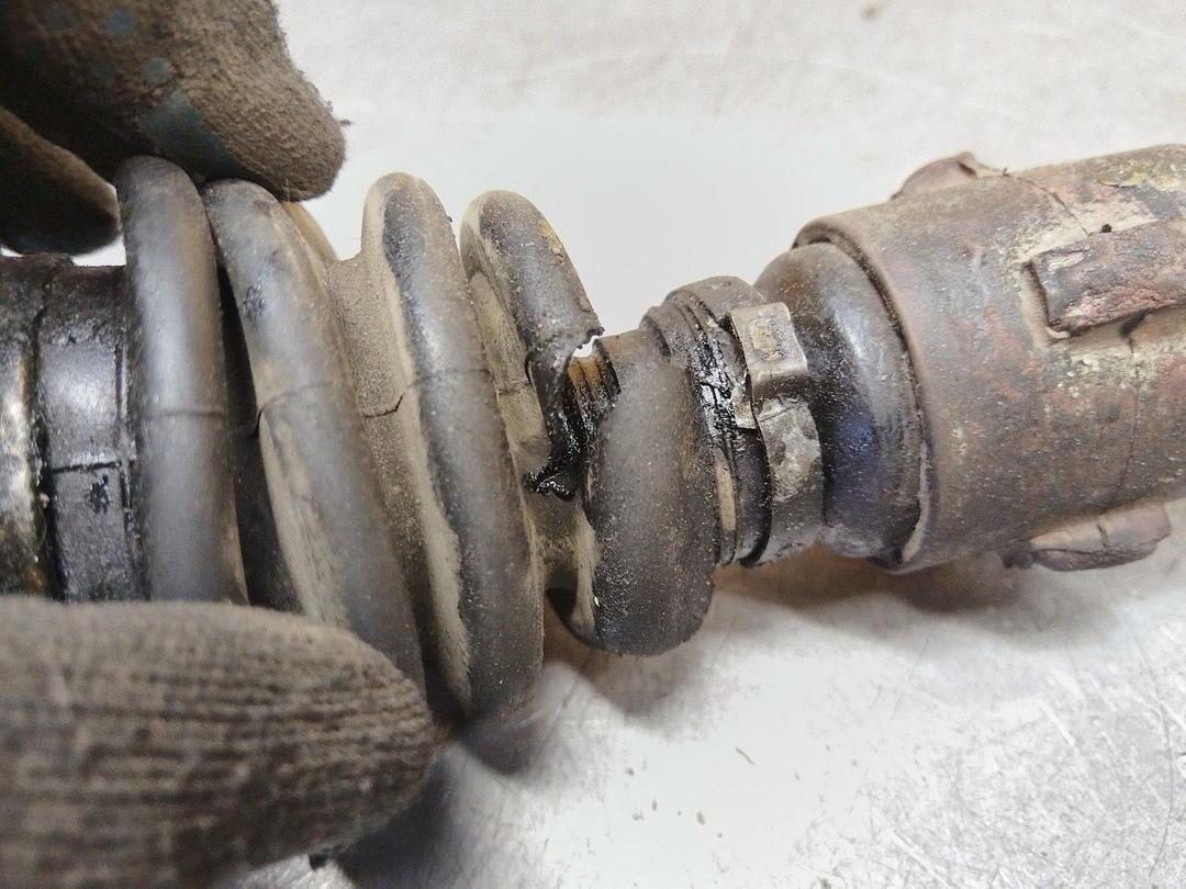 Полуось передняя правая (приводной вал, ШРУС) NAFQEX Volkswagen Golf купить с доставкой. Огромный выбор запчастей и марок авто. У нас есть практически все.