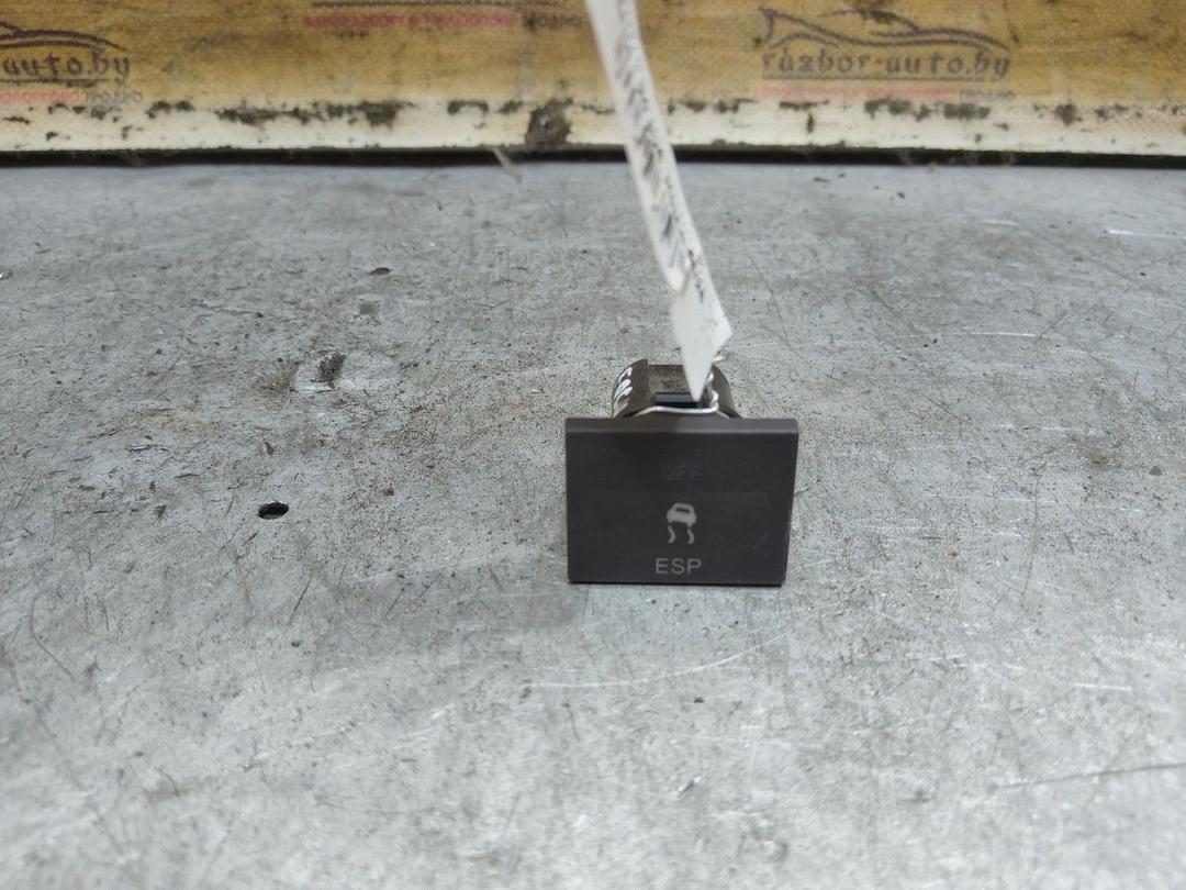 Кнопка антипробуксовочной системы JPU6I8 Ford Focus - Фото 1