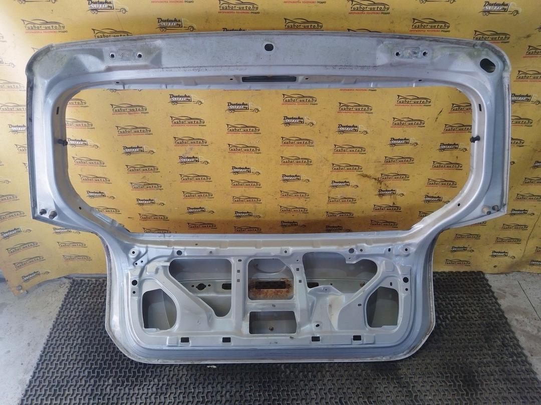 Крышка багажника (дверь 3-5) ASUC7B Toyota Corolla купить на авторазборке