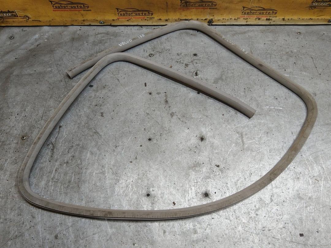 Уплотнитель MY7EEJ Volvo XC70 купить