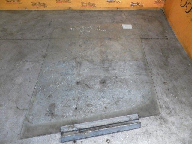 Стекло двери передней правой 0409HE Mercedes Sprinter - Фото 2