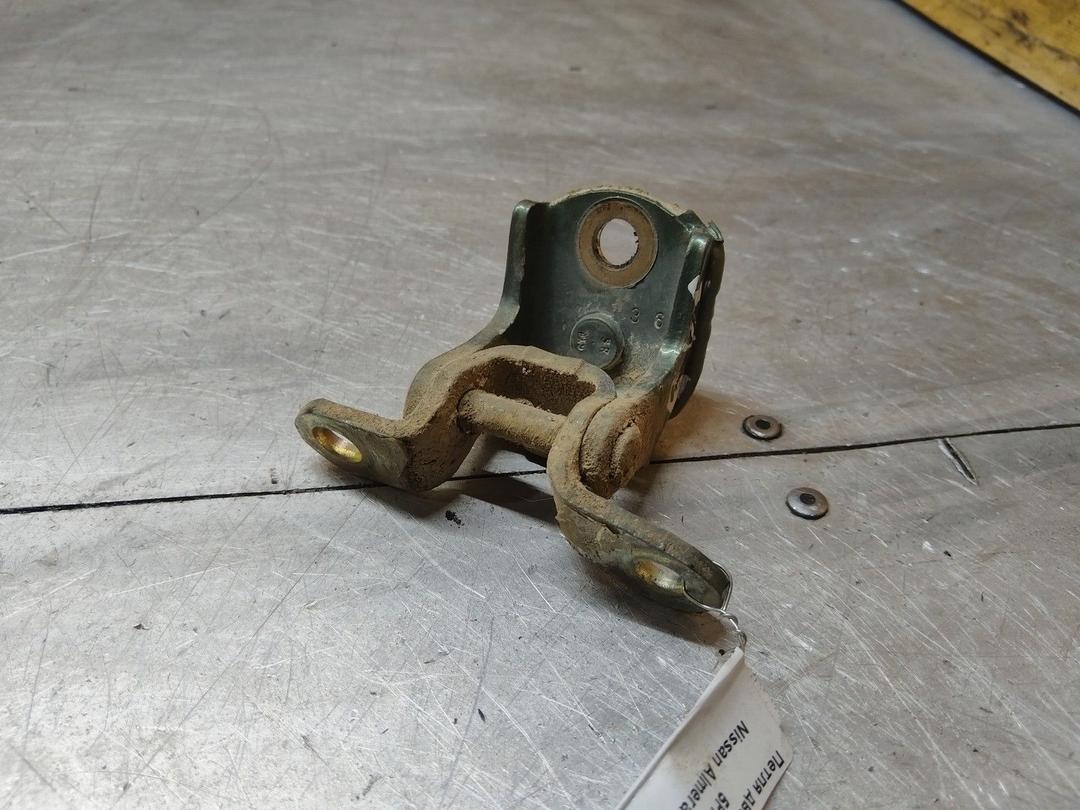 Петля двери задней левой 5PM377 Nissan Almera - Фото 2