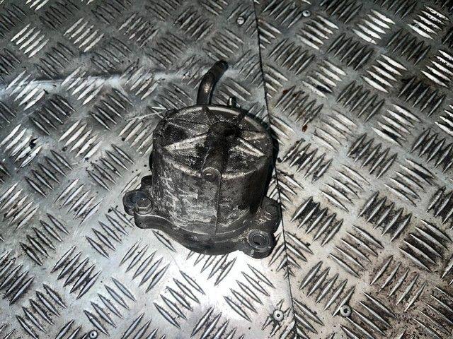 Насос вакуумный 01R8RX Mazda MPV купить в магазине запчастей бу