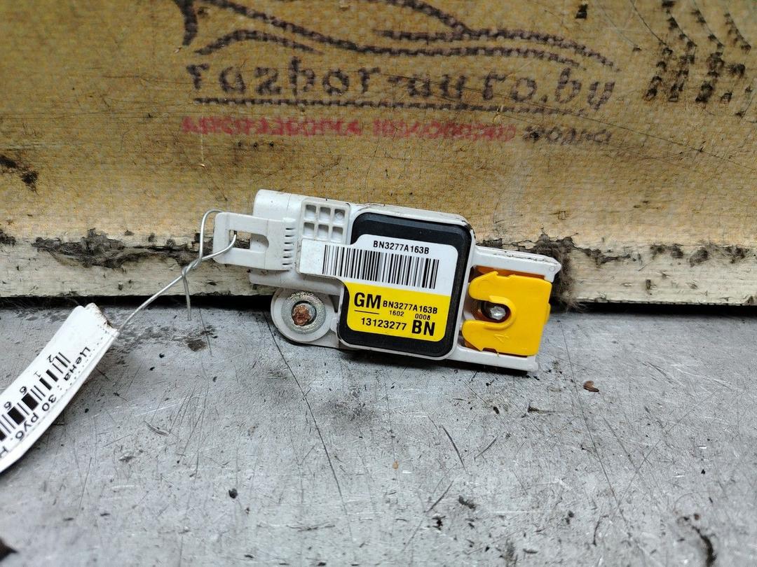 Датчик удара FEG4IC Opel Vectra - Фото 1