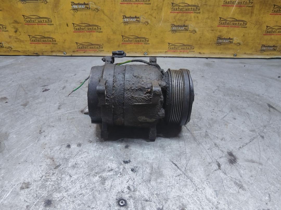 Компрессор кондиционера RKOM8B Peugeot 406
