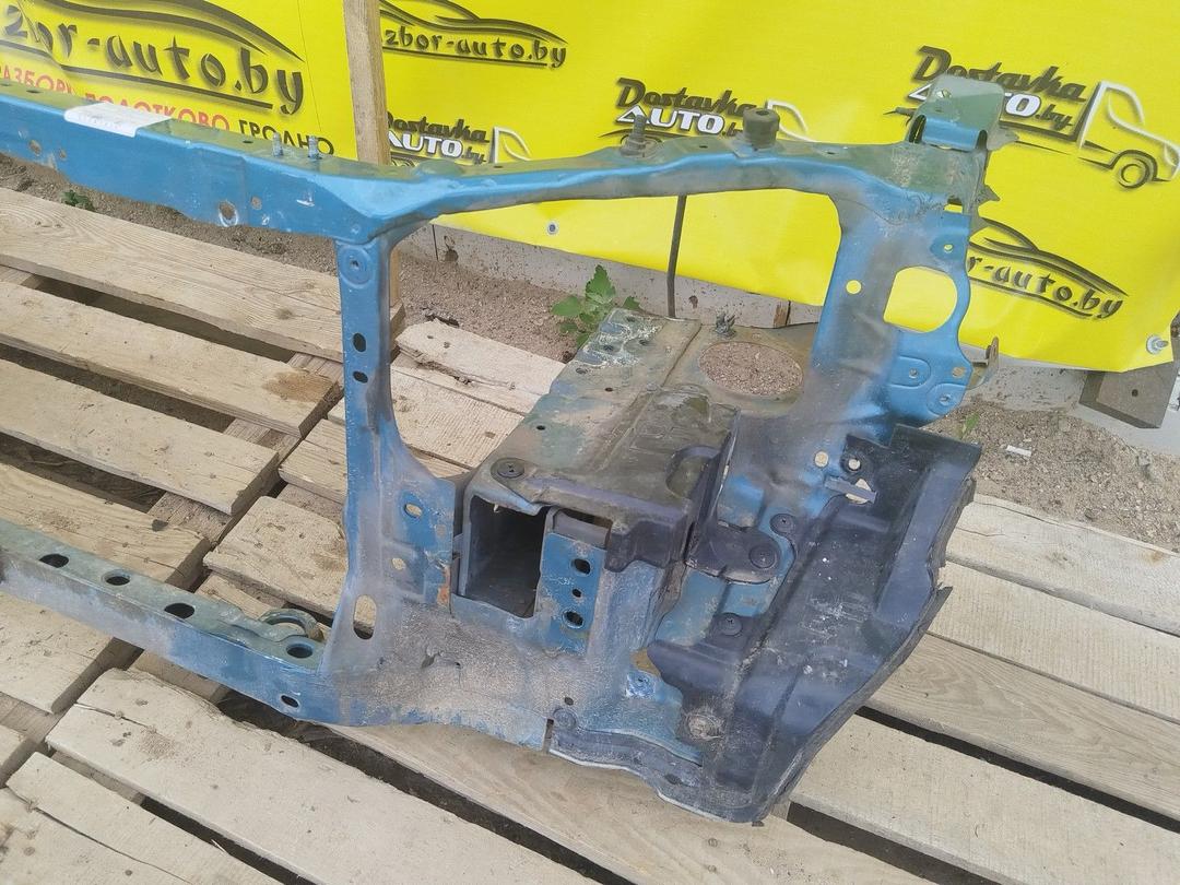 Передняя панель крепления облицовки (телевизор) 5OPVVL Mazda Premacy купить на авторазборке