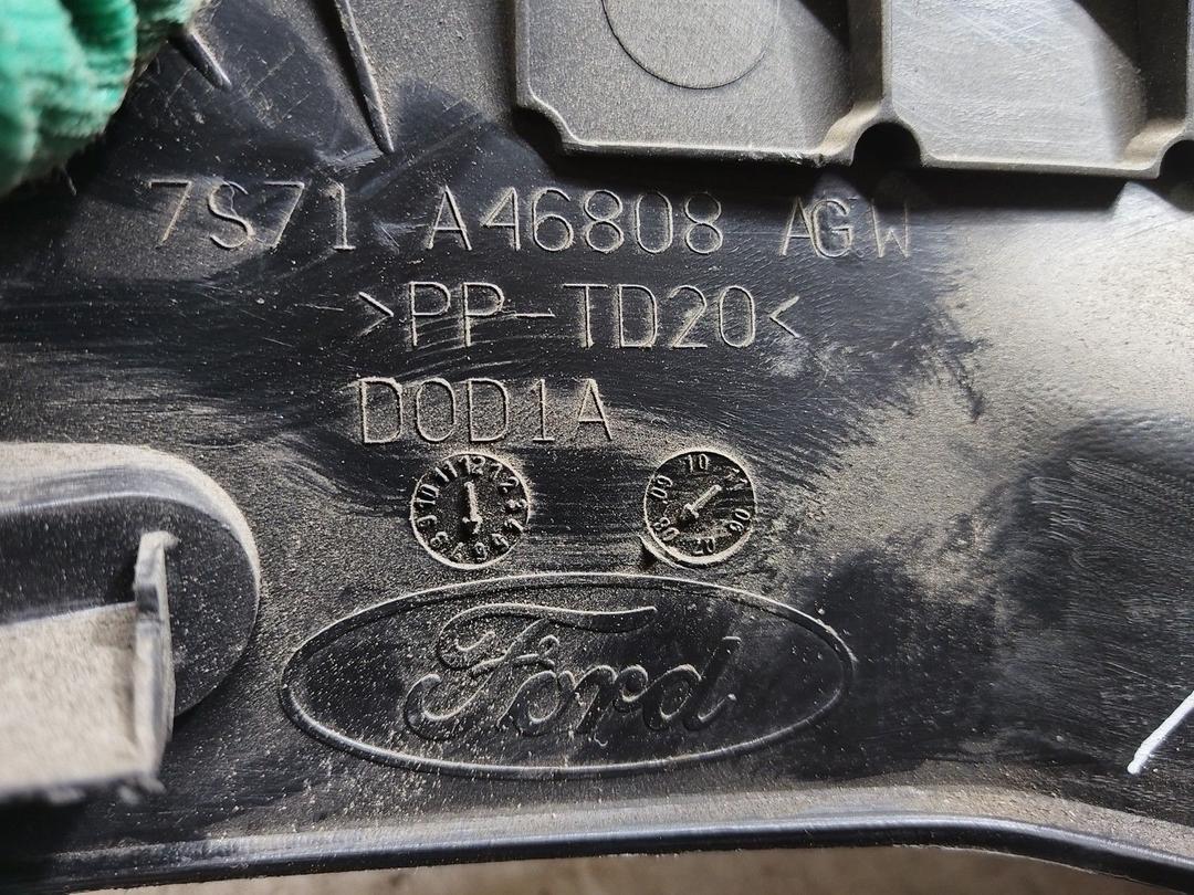 Направляющая шторки багажника (салазки) 8QGVZO Ford Mondeo купить в магазине запчастей бу