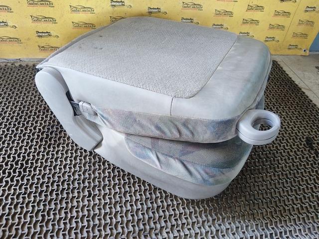 Сиденье заднее E8OS0J Citroen Xsara Picasso купить в магазине запчастей бу