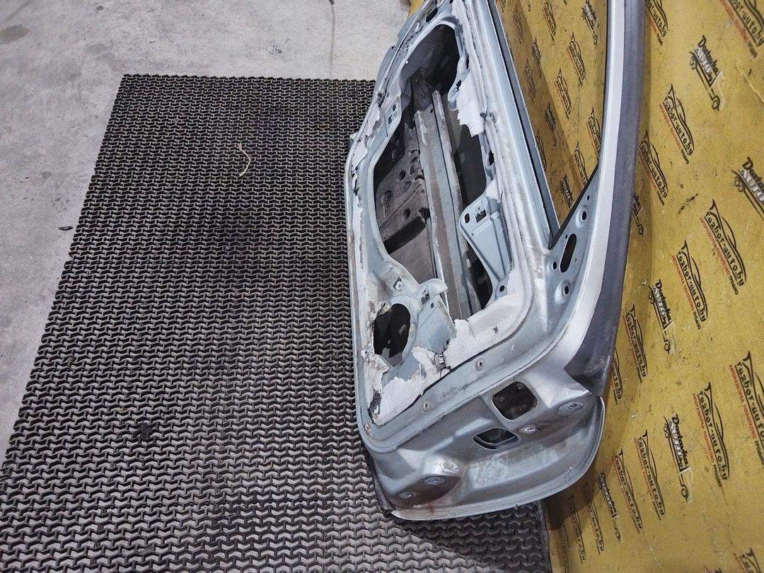 Дверь передняя левая A0P1SP Renault Laguna купить с доставкой. Огромный выбор запчастей и марок авто. У нас есть практически все.