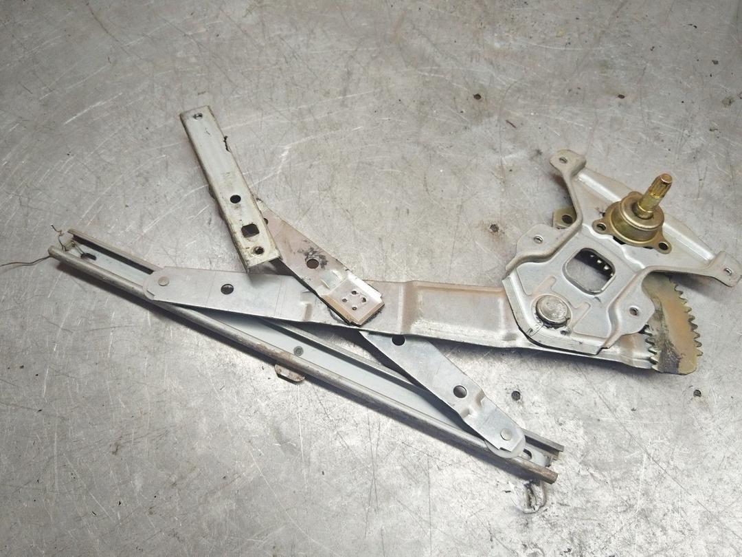 Стеклоподъемник задний правый 0EZ3H0 Daewoo Matiz