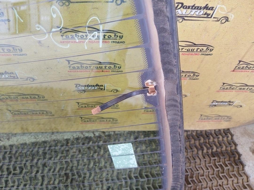 Стекло заднее L9PJO7 Renault Scenic купить на авторазборке