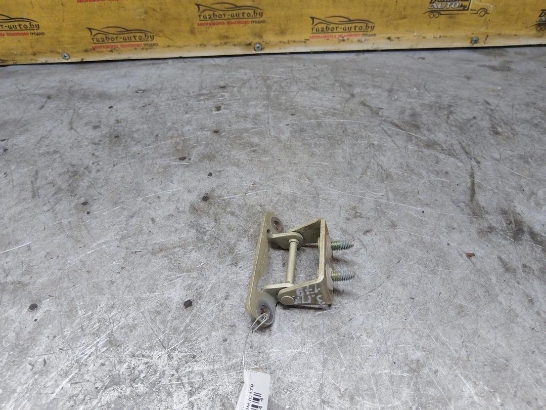 Петля крышки багажника 81QX1T Subaru Forester купить в магазине запчастей бу