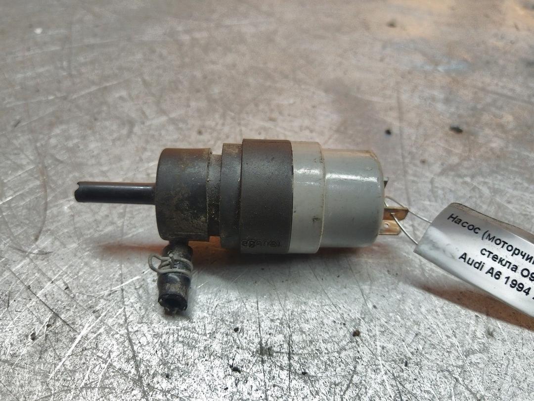 Насос (моторчик) омывателя стекла O9R757 Audi A6 - Фото 1
