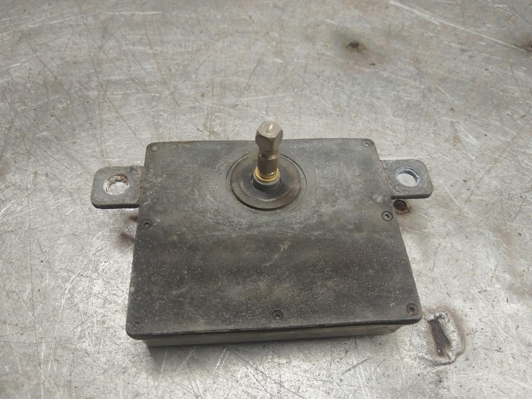 Усилитель антенны R39IST BMW X5 E53 - Фото 2