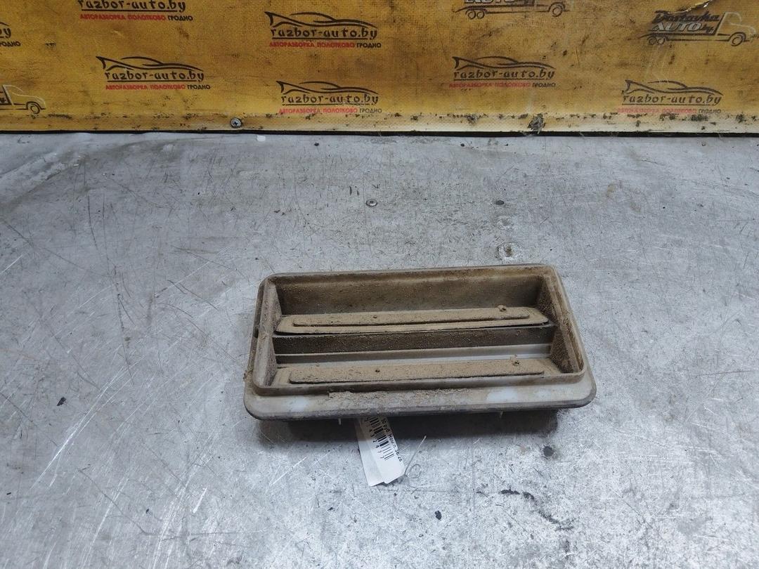 Решетка вентиляции кузова LODLKD Opel Zafira